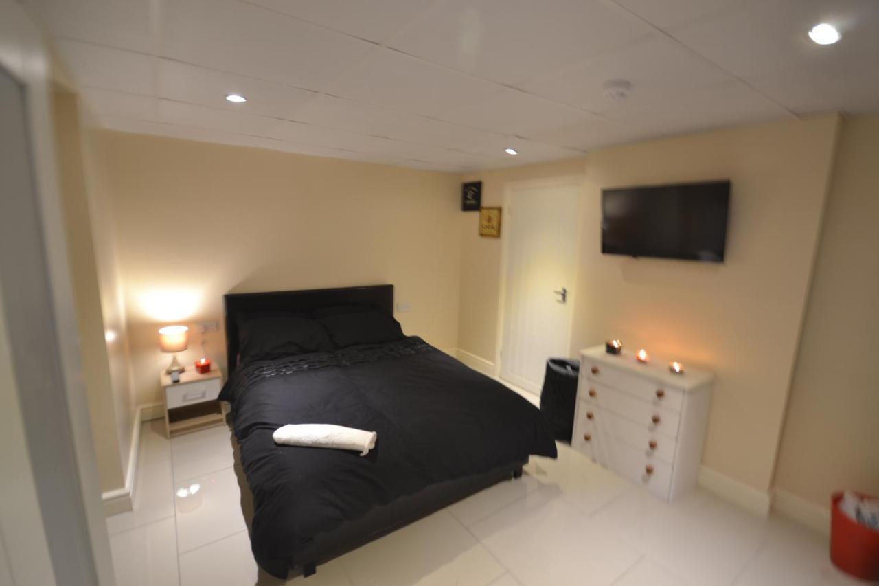 ولفرهامبتون Premier Lodge Central الغرفة الصورة